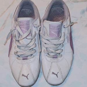 Women's shoes